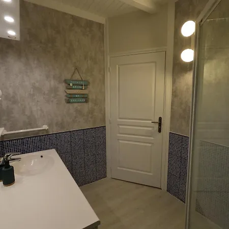 Le Domaine D'elodie Ferienhaus *